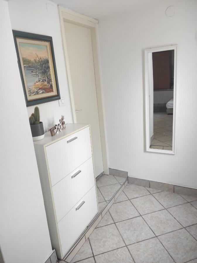 Studio Apartment Petrov Sibenik Ngoại thất bức ảnh