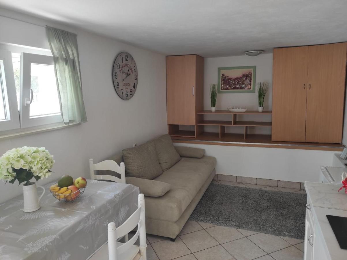 Studio Apartment Petrov Sibenik Ngoại thất bức ảnh