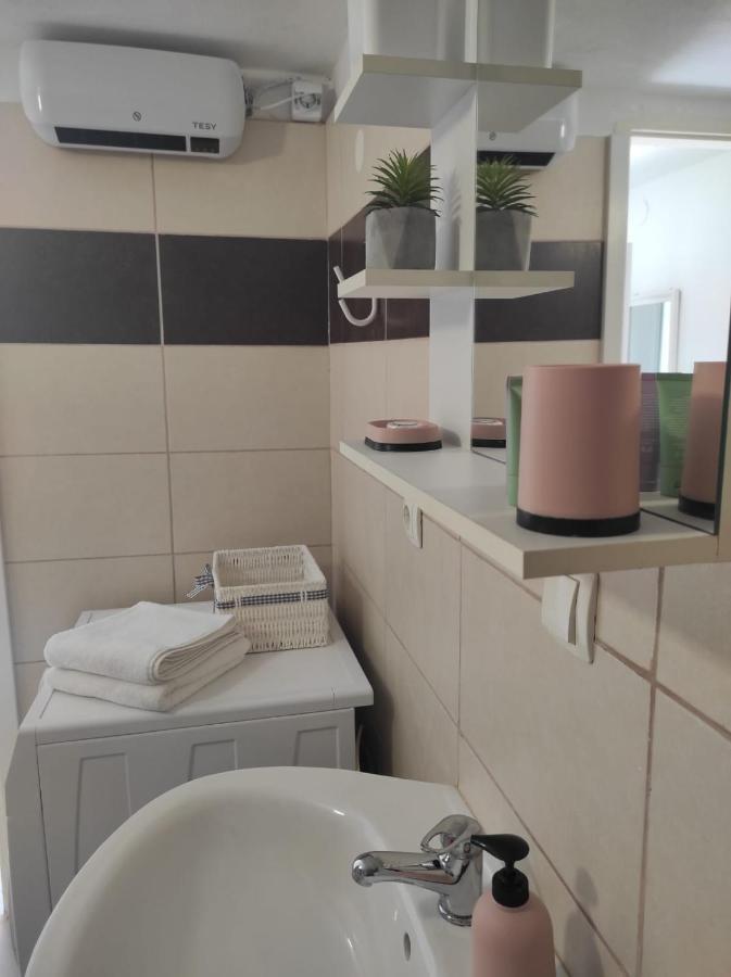Studio Apartment Petrov Sibenik Ngoại thất bức ảnh