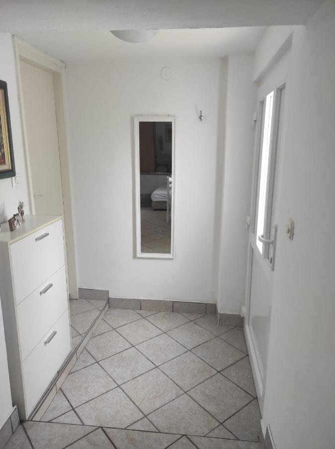 Studio Apartment Petrov Sibenik Ngoại thất bức ảnh